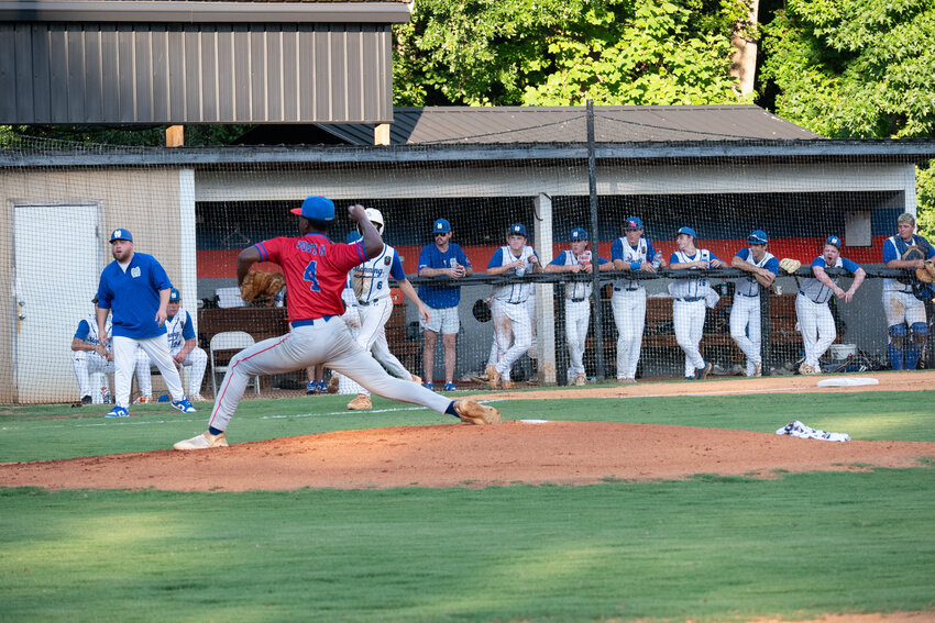 Sumter's Justin Pendergrass delivers against Manning-Santee on Thursday.