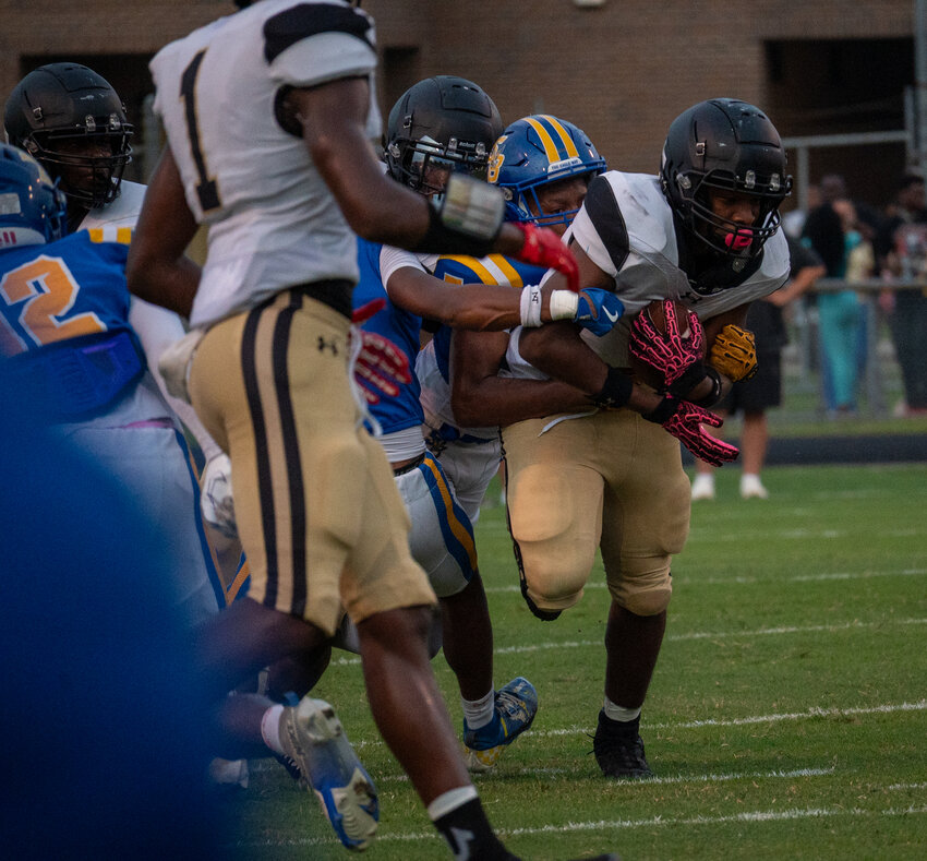 Lee Central's Zion Hannibal, seen in the FTC Jamboree on Aug. 14, ran for 153 yards and four touchdowns in the Stallions' win over Marion on Friday.
