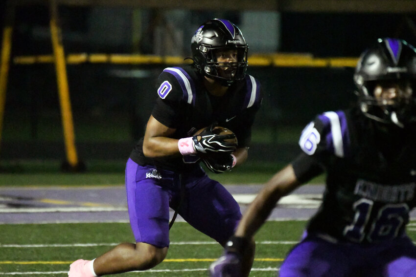 Crestwood's CJ Wofford, seen against Atlantic Collegiate on Oct. 16, ran for 111 yards in the Knights' loss to Darlington on Friday.