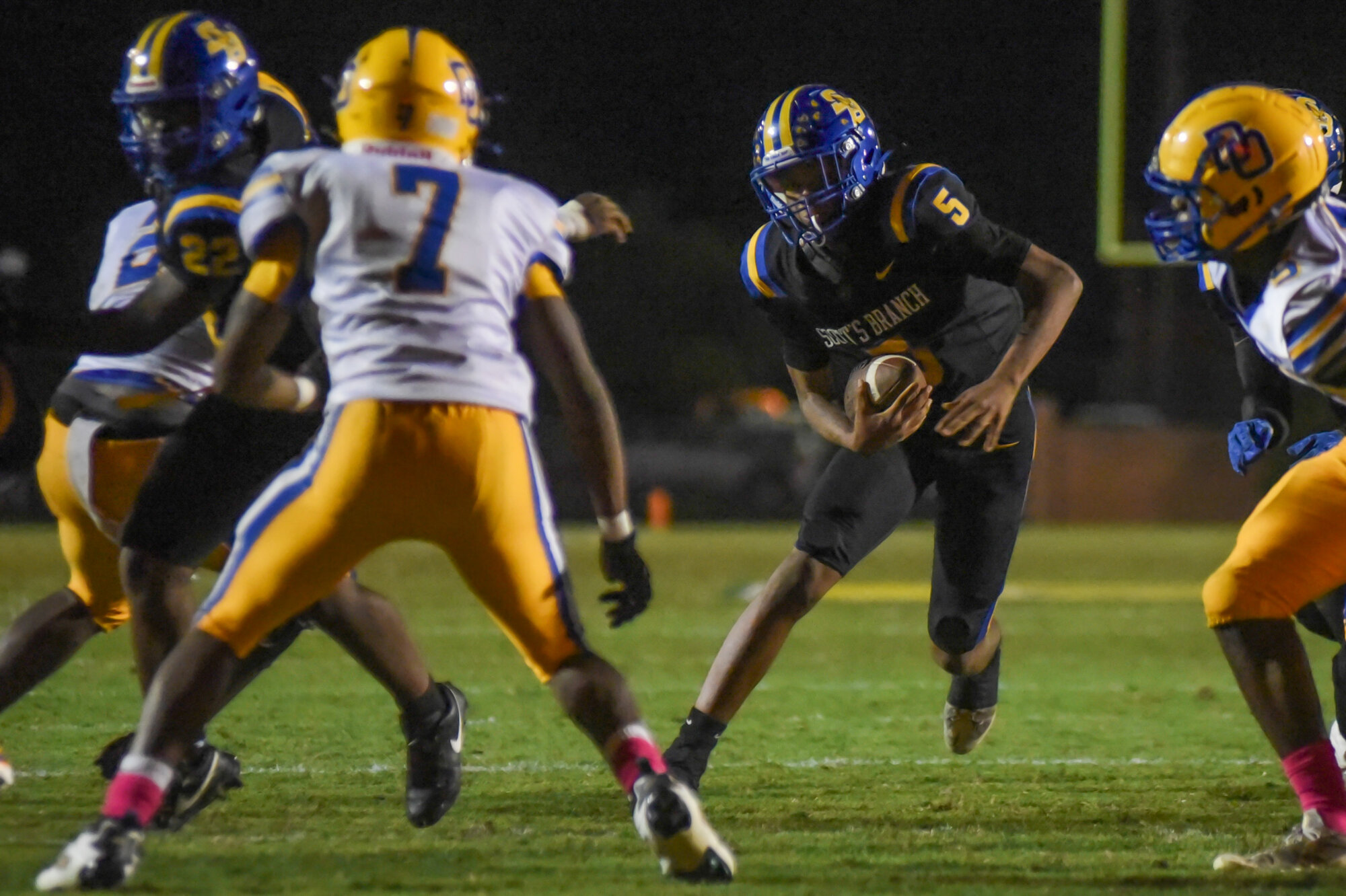 PHOTOS: Scott's Branch football hosts Denmark-Olar - The Sumter Item